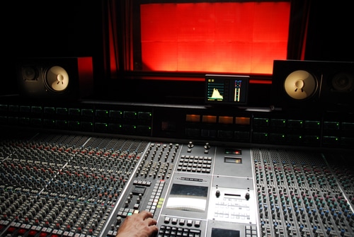 Radio - Table de montage du signal en tète de réseau