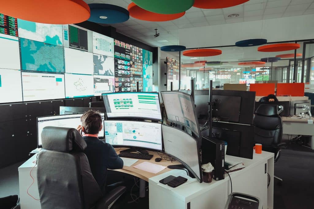 noc technicien ecran 6